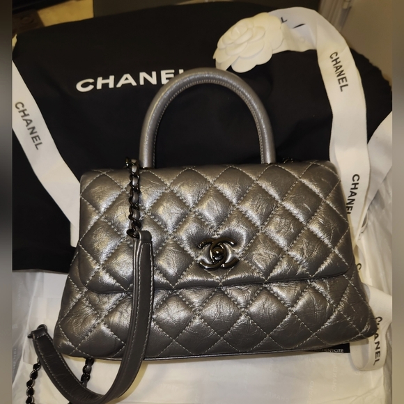 🔥Chanel Metalic Crumpled Calfskin Coco Top Handle Mini Bag Full Inclusion - Picture 4 of 14